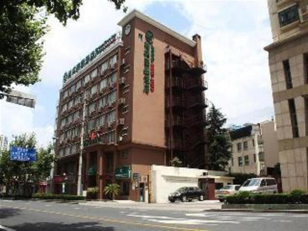 格林豪泰上海佘山欢乐谷国家森林公园快捷酒店 外观 照片